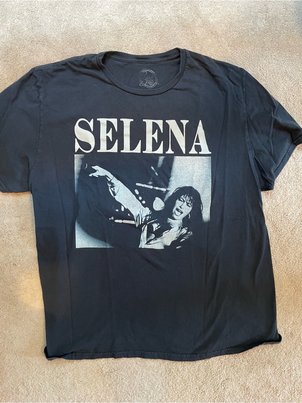Selena Official Merch Black Graphic Tee XL